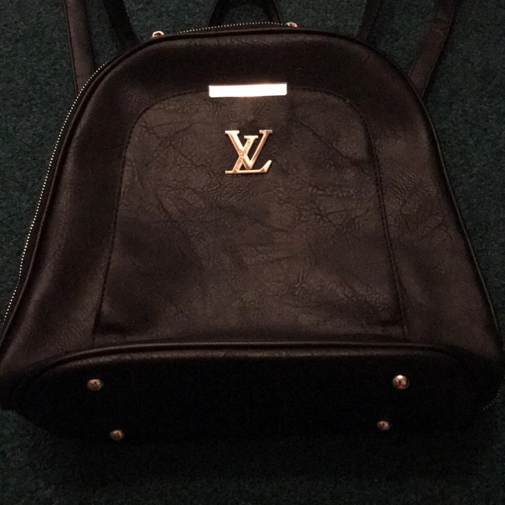 Black Louis Vuitton new